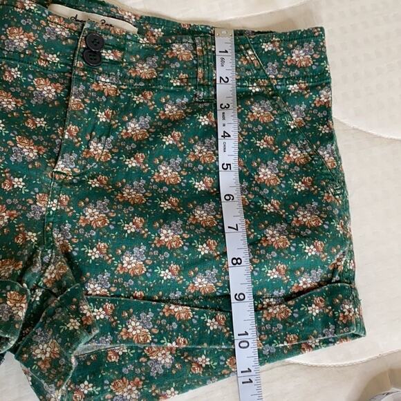 American Rag green floral shorts 9 - Picture 8 of 11